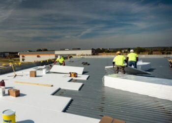 Industrial Roofing Contractors: Experts in Commercial and Industrial ...